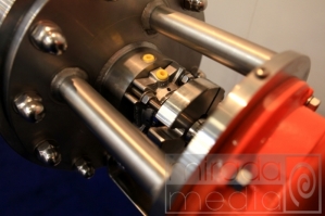 DrinkTec 2009 Jongia axis connection